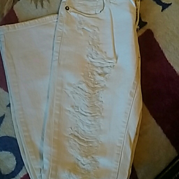 White jeans - Picture 2 of 4